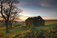 1030 Roach End Barn Chris Gilbert, Ravenseye Gallery, Peak District, Photographs, Courses